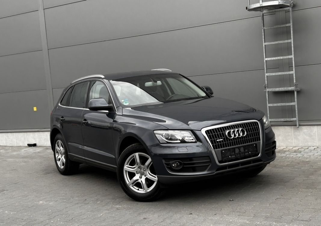 Audi Q5 2009 год