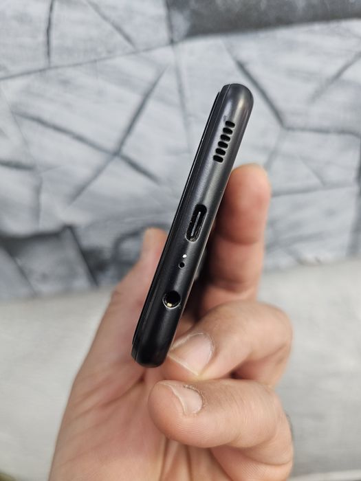 Galaxy A13..5g..64/4gb