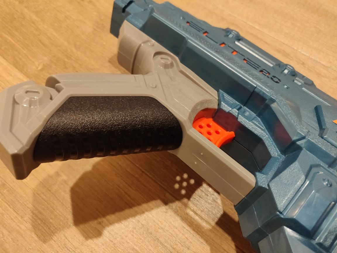 Nerf Elite 2.0 Shockwave na 12 strzałek