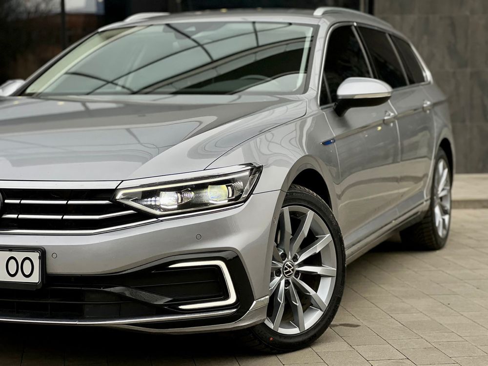 VW Passat B8 Рестайл GTE 60 км запас на елек.  2020 рік БЕЗ ПІДКРАСІВ