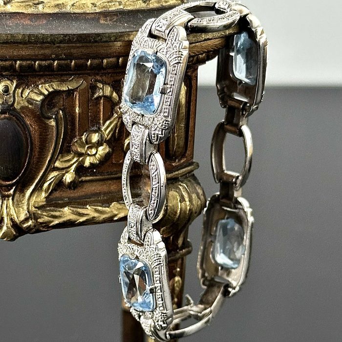 Srebrna bransoletka z Akwamarynami Art Deco z ok. 1920 roku, próba 800