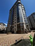 Продам 2-комнатную квартиру 24 Жемчужина ,Итальянский б-р,без коммисии
