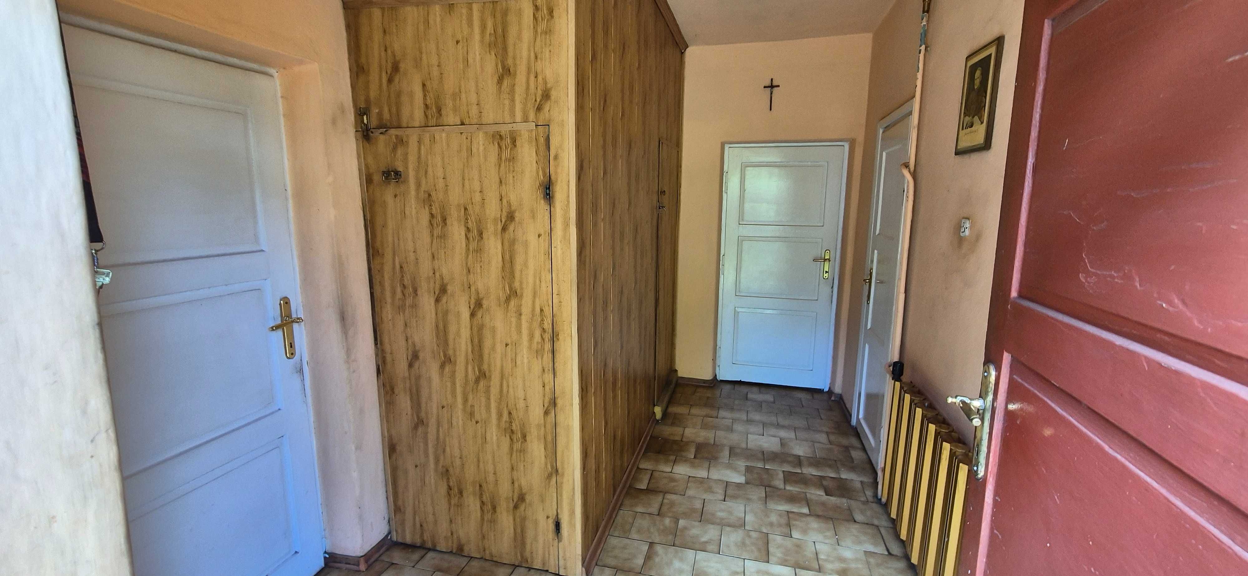 Dom na sprzedaż z dużą działką 1,25 ha (Rezerwacja)