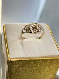Złoty pierścionek 585 rozmiar 14