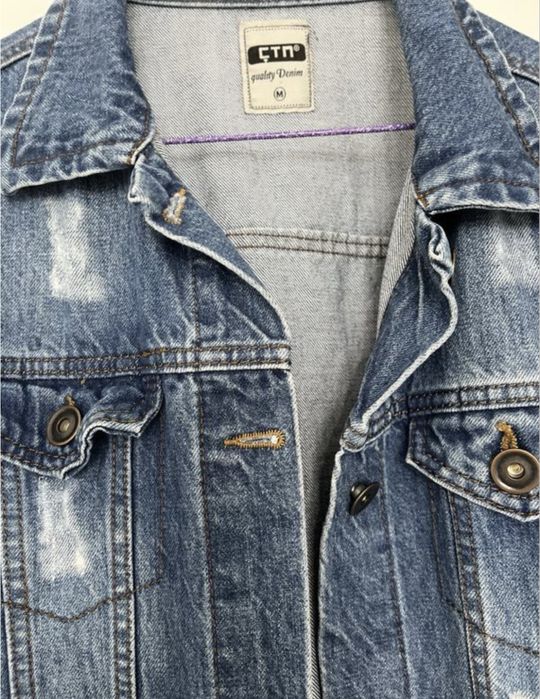 Курточка джинсова жіноча