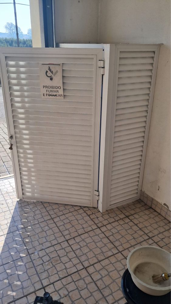 Armário para bilhas de gás