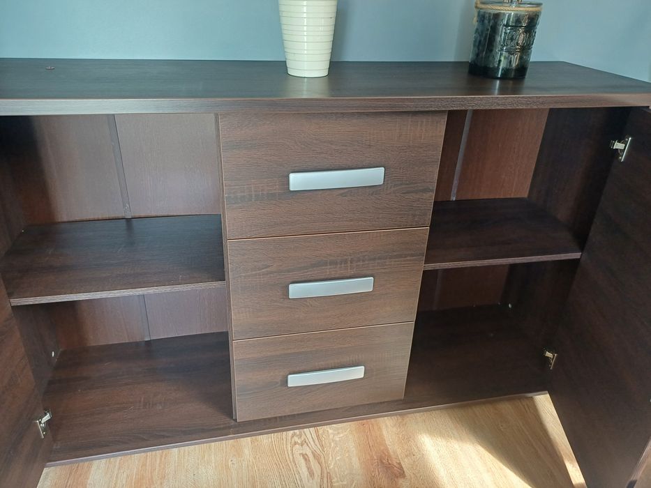 szafa i komoda - zestaw