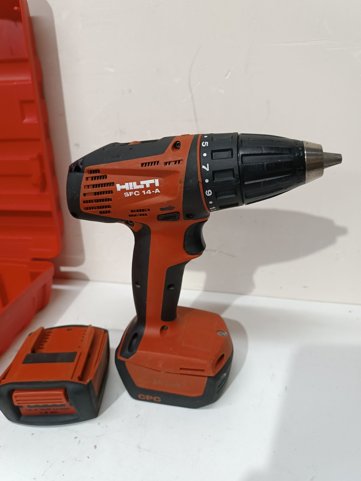 Hilti SFC 14-A акумуляторний шуруповерт Хілті