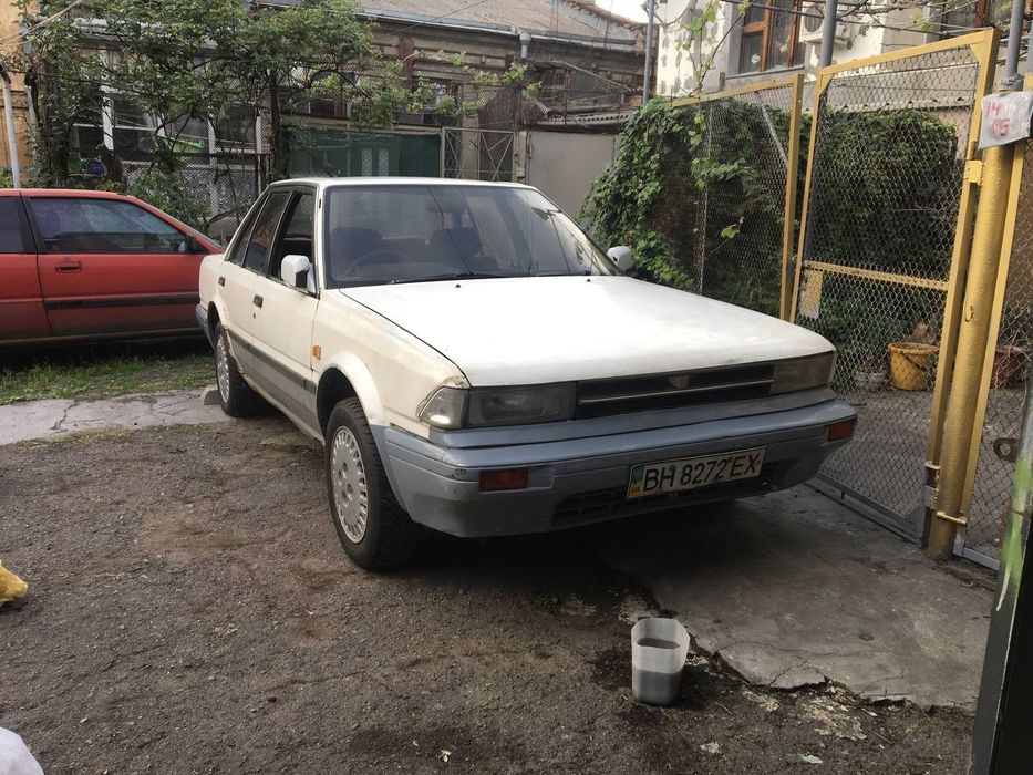 Nissan Stanza T12 1988 1.6 МКПП Bluebird