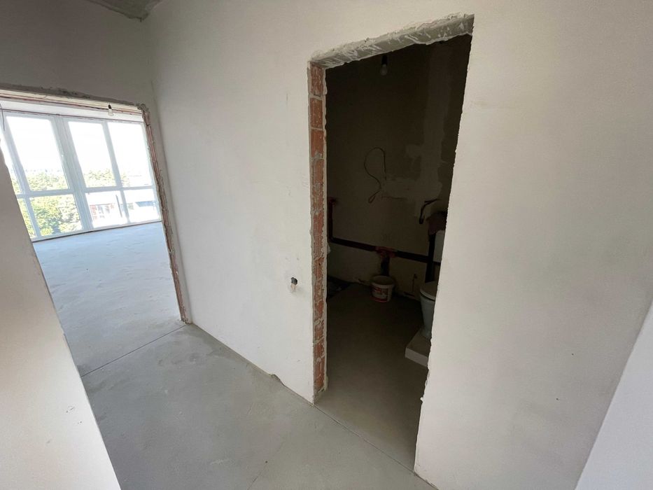 Продам 2 кімнатну квартиру 68 кв.м. м. Новояворівськ!