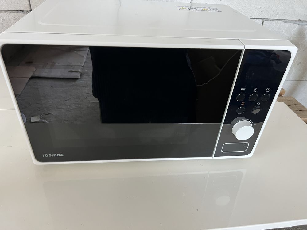Мікрохвильовки бу в наявності samsung та інші марки