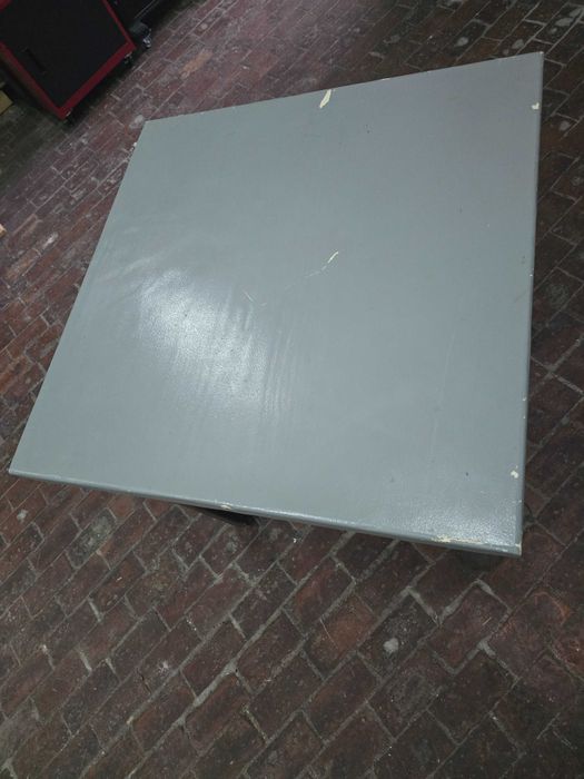 Stół stolik drewniany 80x80cm