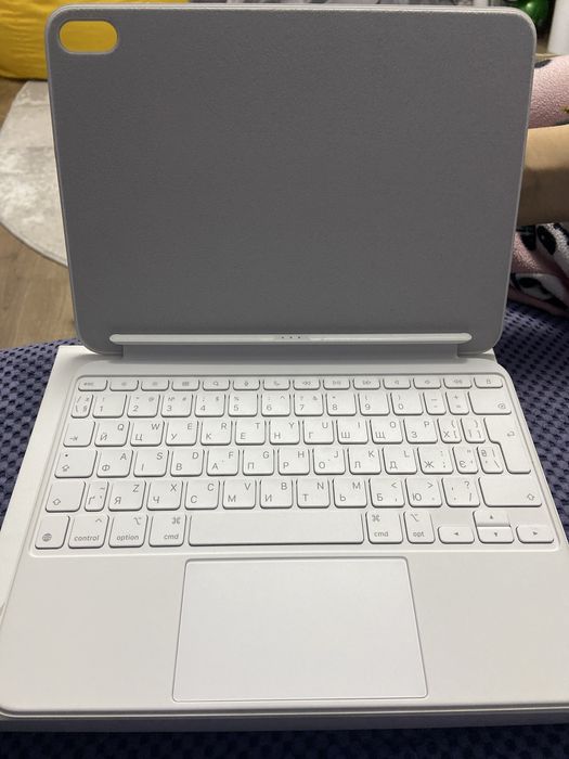 Клавіатура Apple magik Folio ipad (10 generation)