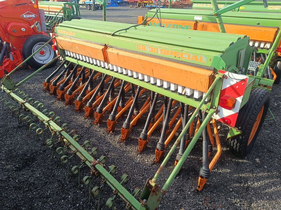 Siewnik zbożowy Amazone D7/D8 3 metry