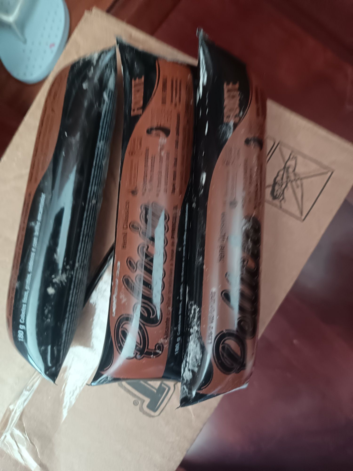 Hene Pelucia forte e Medio Brasil