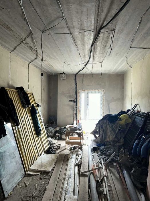 Фасадне приміщення по вул. Церковній