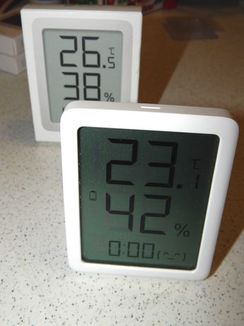Термометр гигрометр с большим LCD дисплеем.
