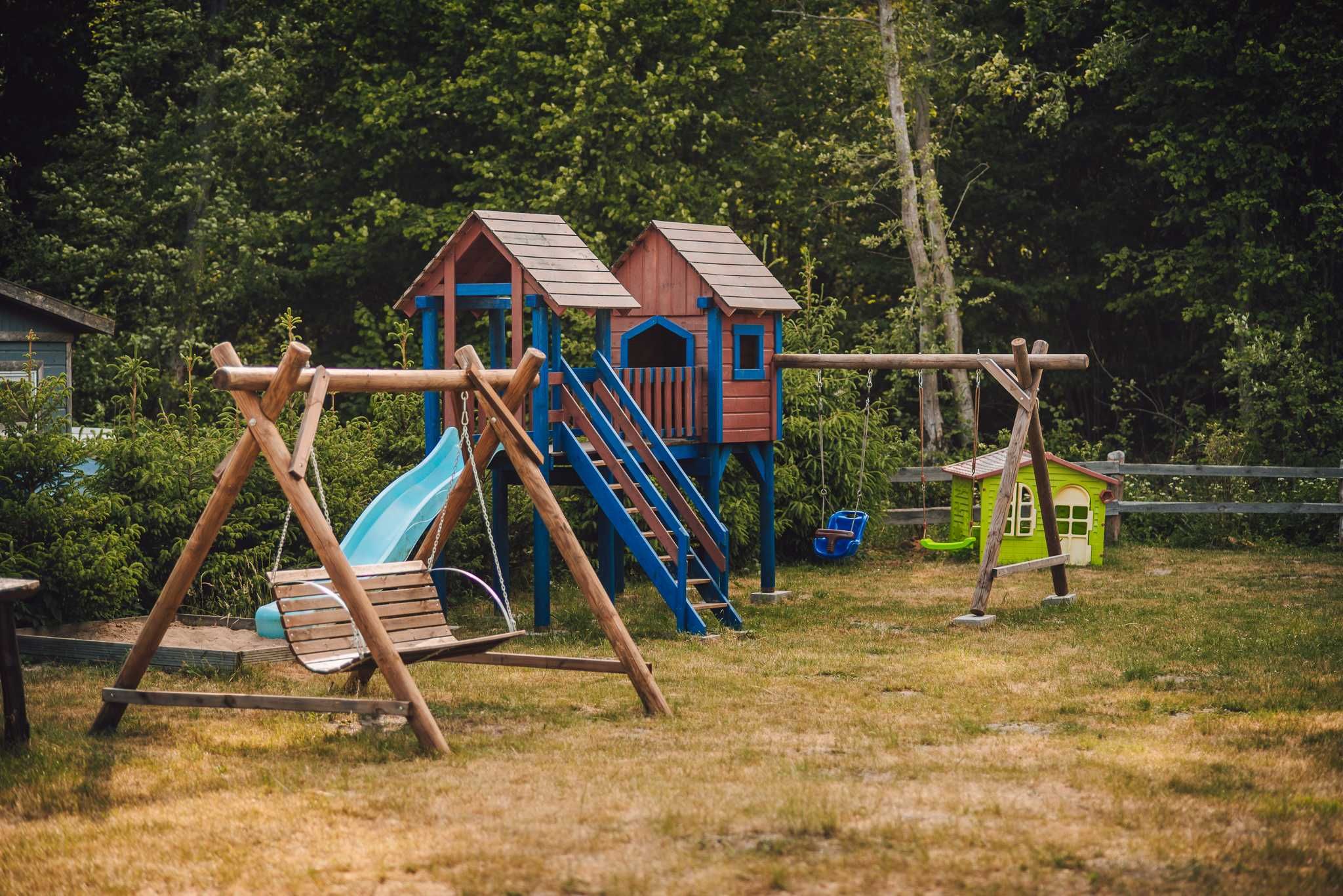 domek domki do wynajęcia jezioro Wielewskie łódka Kaszuby