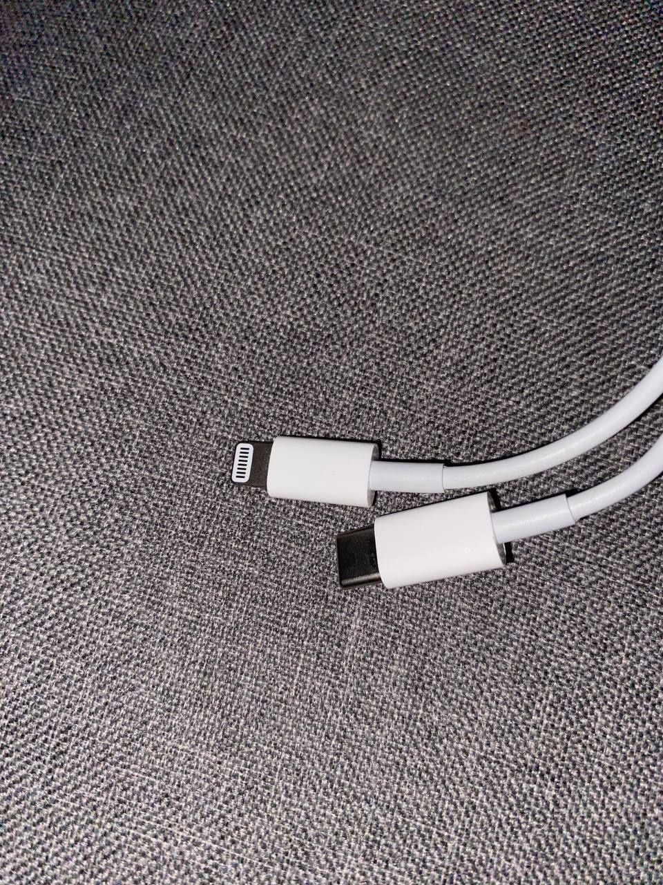 оригінальний кабель Кабель Apple USB-C to Lightning Cable 1 м на айфон