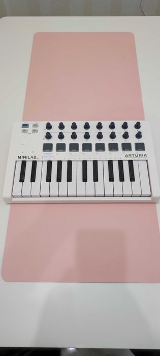 MIDI-клавиатура Arturia MiniLab MkII