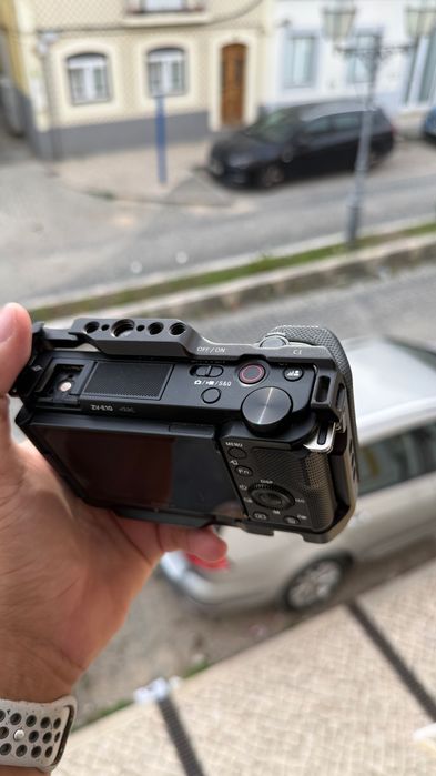 ZVE-10 + Cage + 6 Baterias + Acessorios - 20k disparos