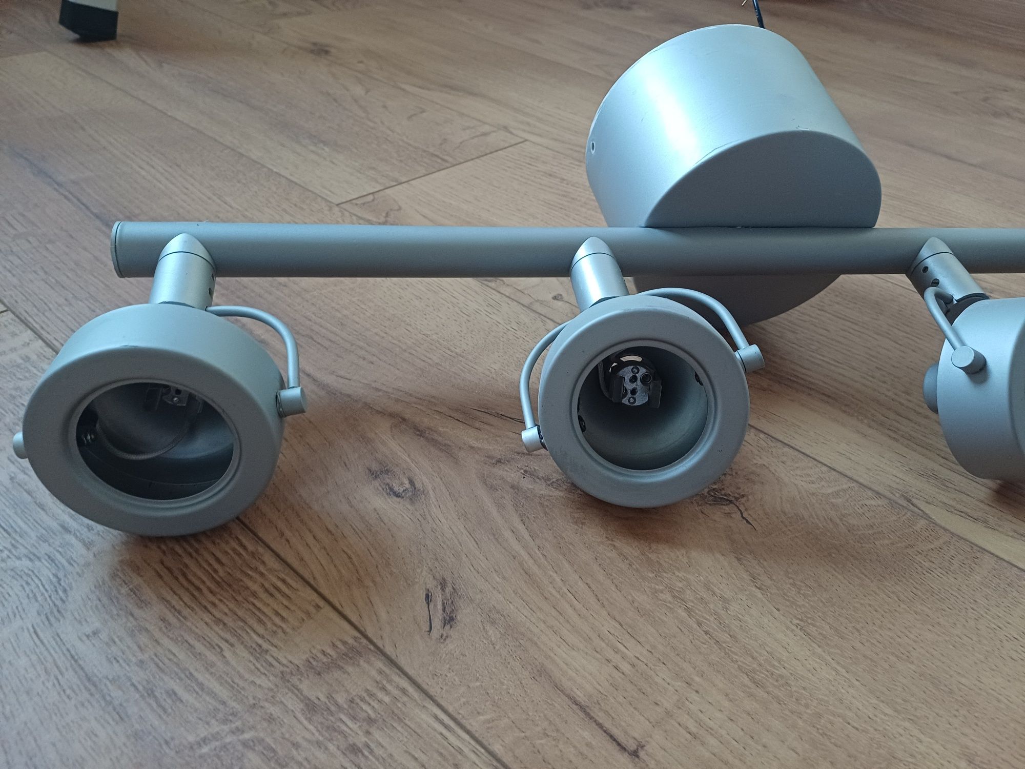 Lampa ikea reflektory