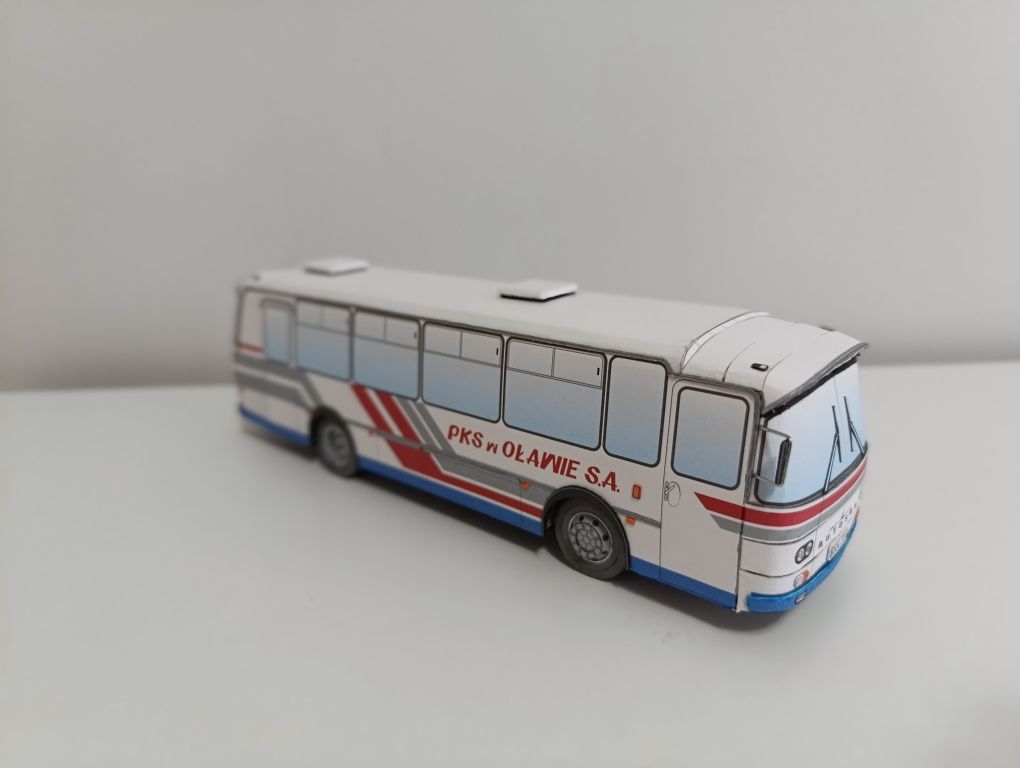 Model kartonowy duży autobus miejski Autosan H9  skala 1:43- tag cięża