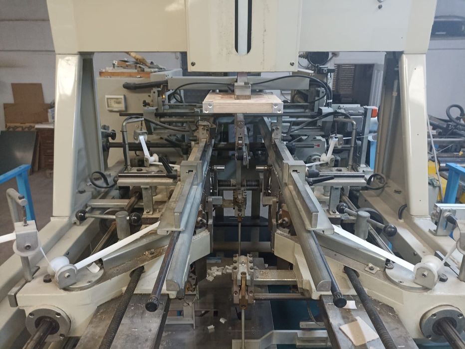 Kompleksowa linia do produkcji pudełek – 150 000 EUR