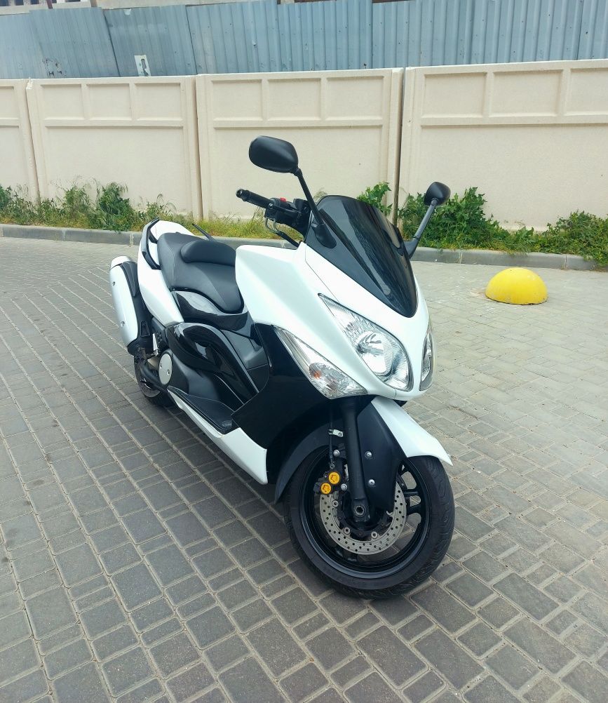 Продам Yamaha T-max 500