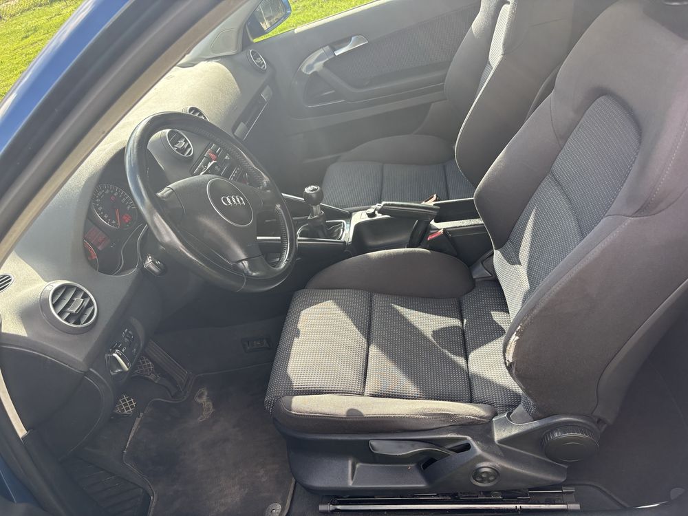Audi A3 8P 1.6 MPI 2003 ROK Klima ! Polecam