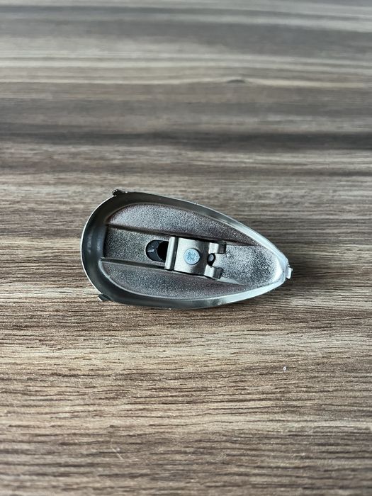 NOWA Z LOGO osłona zasuwka stacyjki stacyjka WSK 125 WSK 175