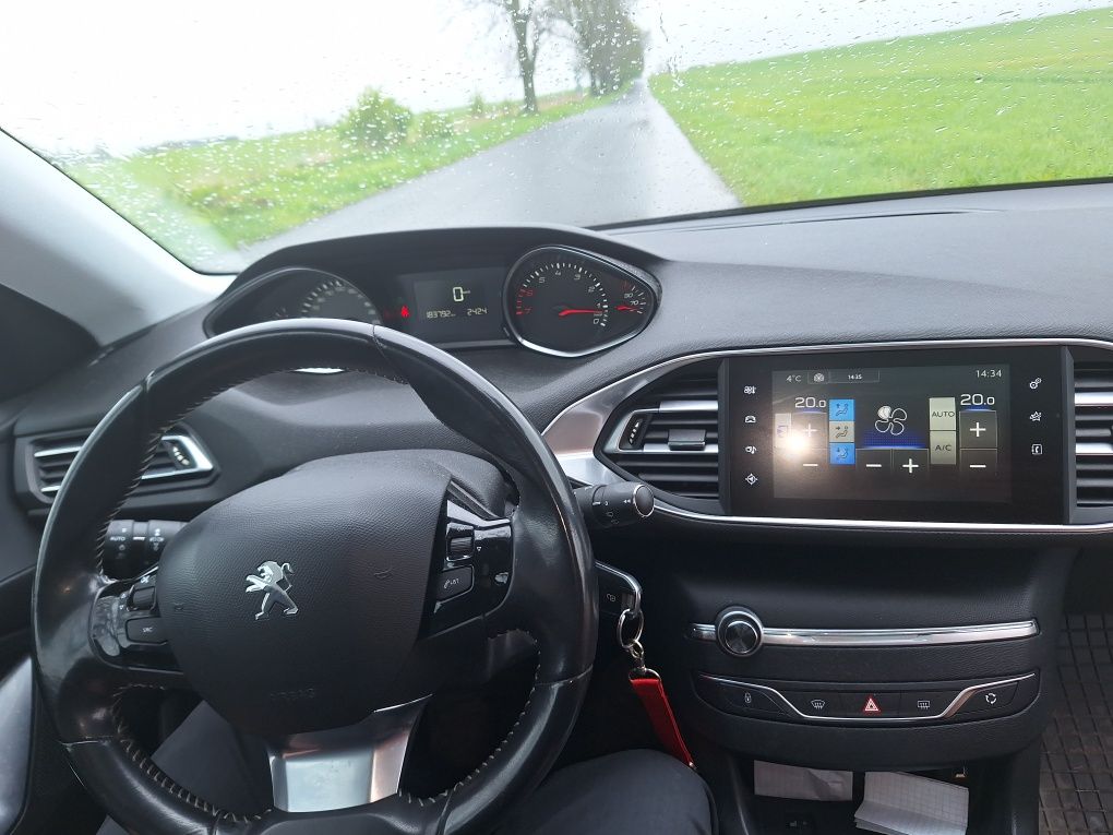 Peugeot 308,benzyna 125KM , Zamiana