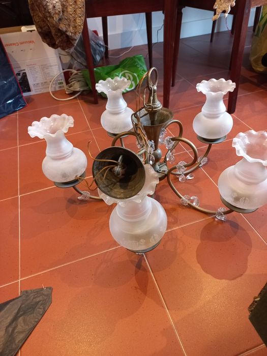 Candeeiro de teto em metal