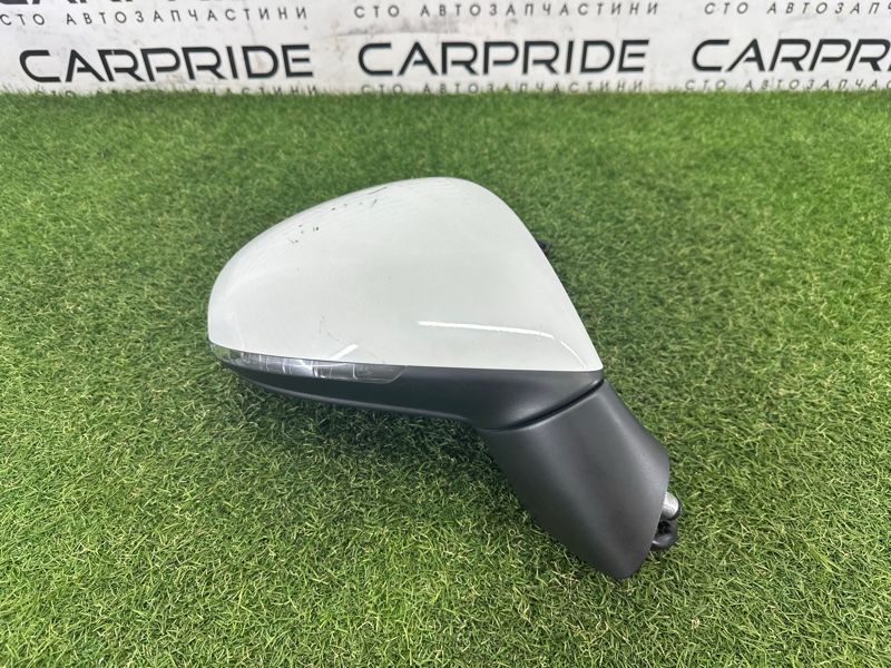 Зеркало правое Volkswagen Touareg NF 3.6 CGRA 2015