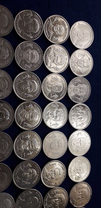 футбол жетоны легендарные игроки металл 48 шт. без повторов