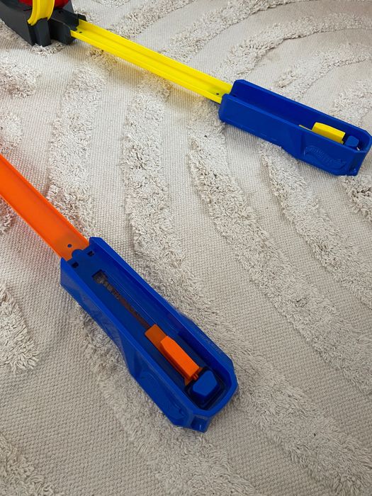 Трек Hot Wheels Карколомні трюки в петлях