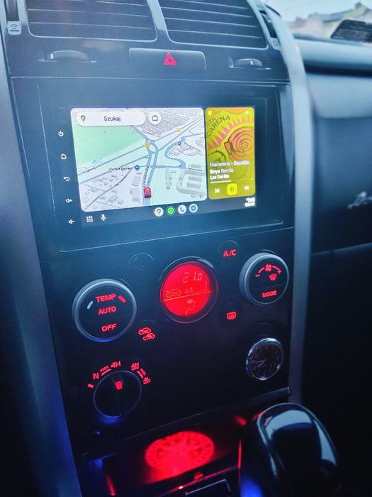 Radio 2 din Android i car play 2GB RAM 32GB