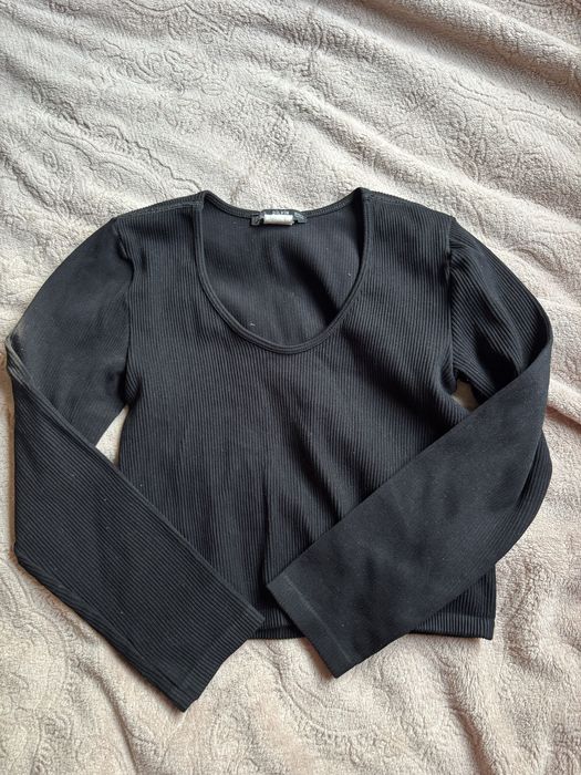 Кофтини чорні.