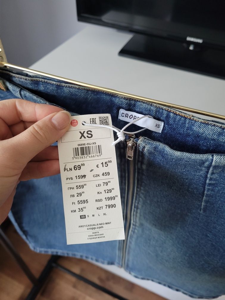 Nowa obcisła mini spódniczka z zamkiem denim cropp xs 36