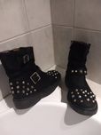 Czarne buty ze skóry zamszowej 39