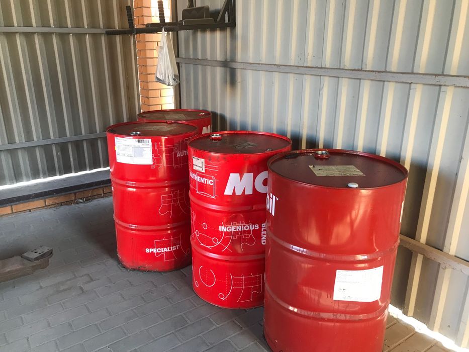 Металева бочка 200л