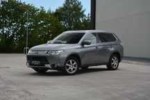 Mitsubishi Outlander 4x4! 7-foteli! Gwarancja 12-MSC! Automat! Po opłatach!