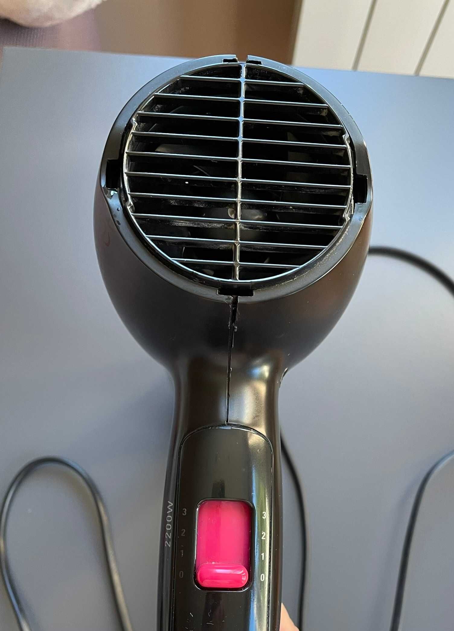 Фен Rowenta PowerLine 2200w Elite Model Look  чорний в гарному стані