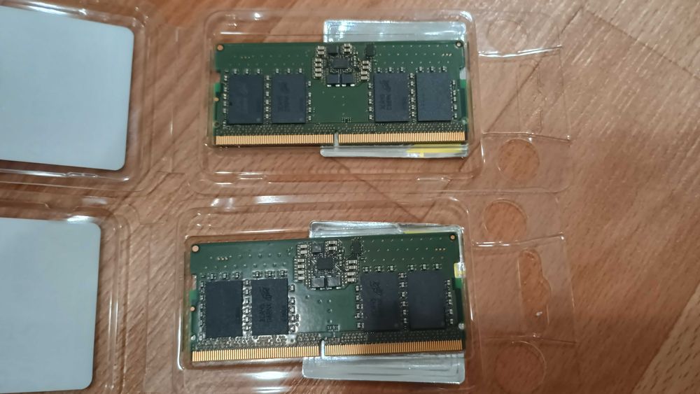 Оперативна пам'ять Micron 8 GB SO-DIMM DDR5 4800 MHz (2 x 8GB)