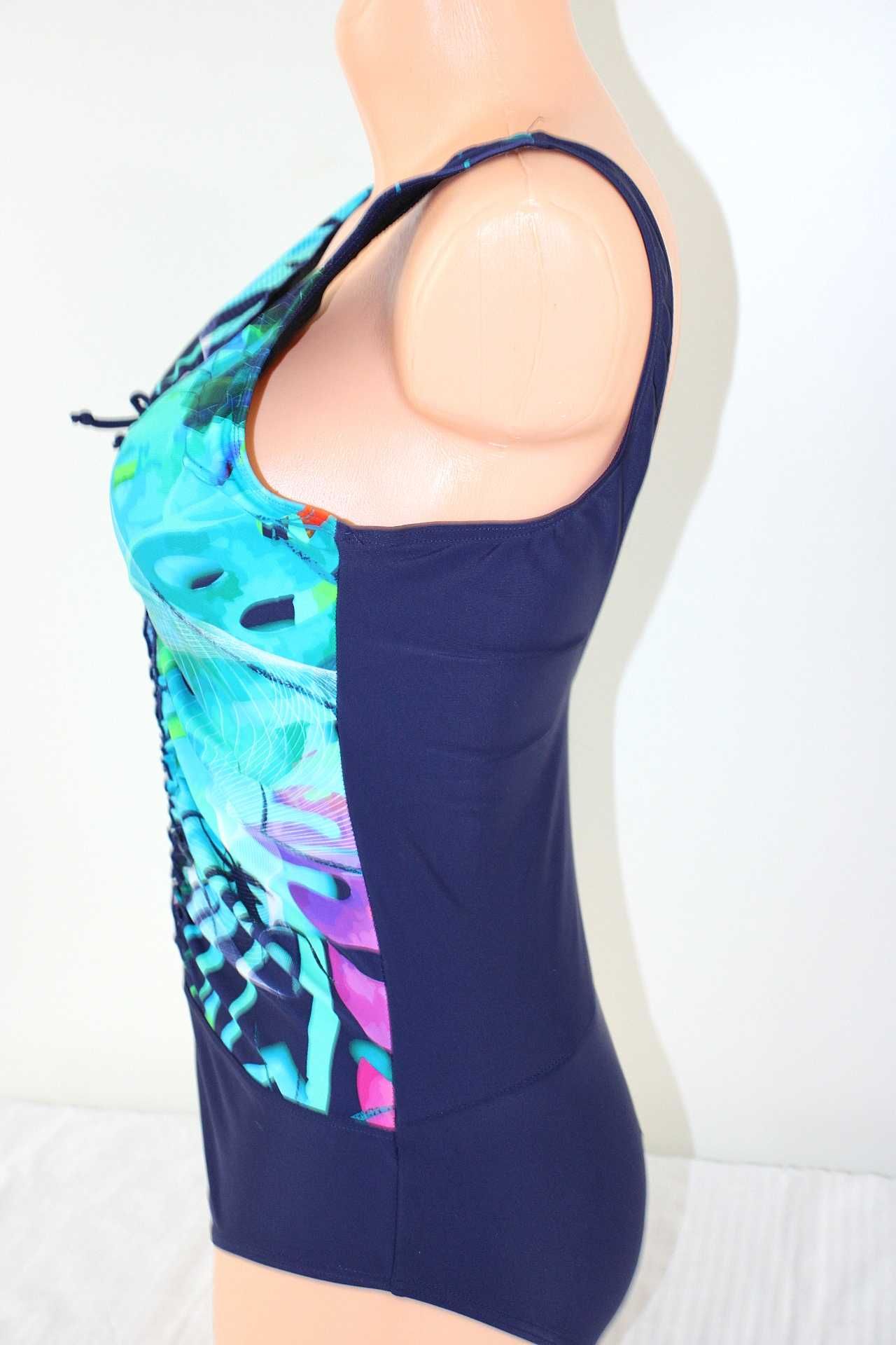 p6 damski jednoczęściowy kostium kąpielowy 40/42 L/XL miseczka B/C