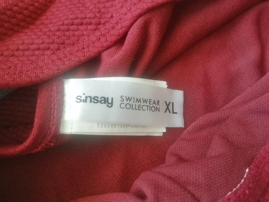 Nowy strój kąpielowy jednoczęściowy. Rozmiar XL (42). Kolor bordo /bur