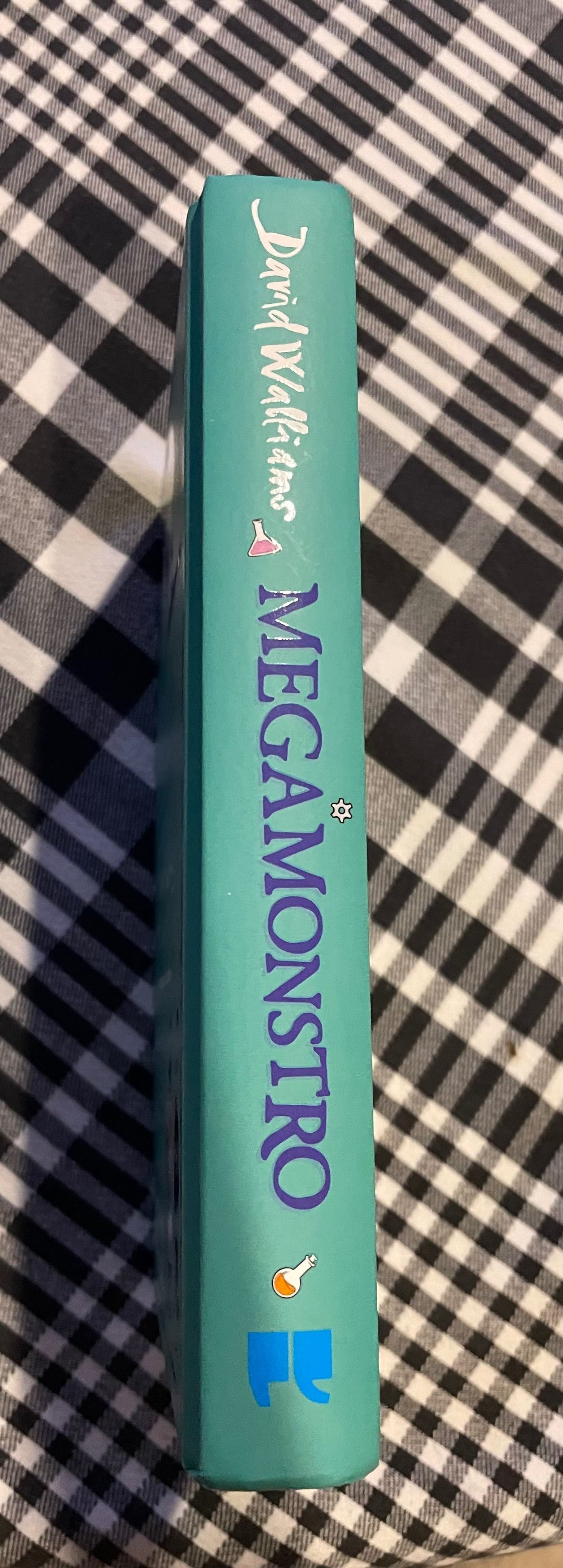 Mega Monstro de David Walliams