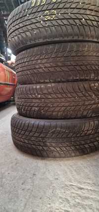 Opony Zimowe R17 215/65-8mm-Bridgestone-Montaż-22rok