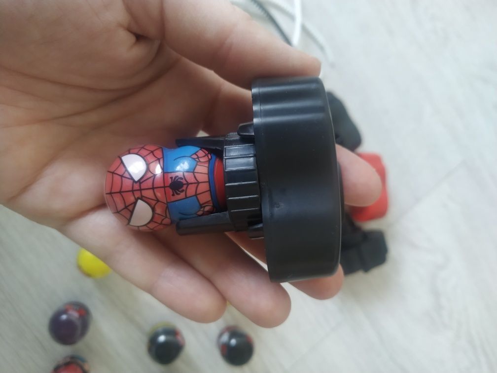 Магнитные фигурки Marvel для игровой арены