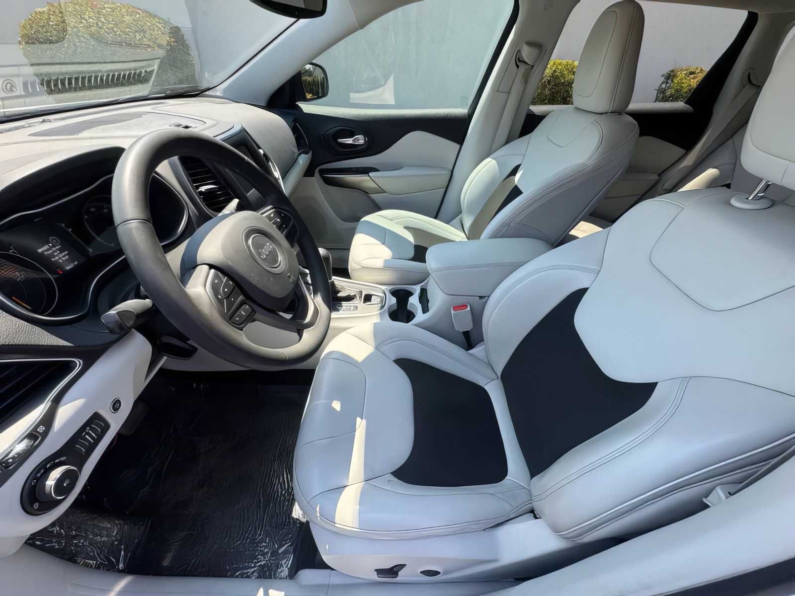 2020 Jeep Cherokee Latitude Plus